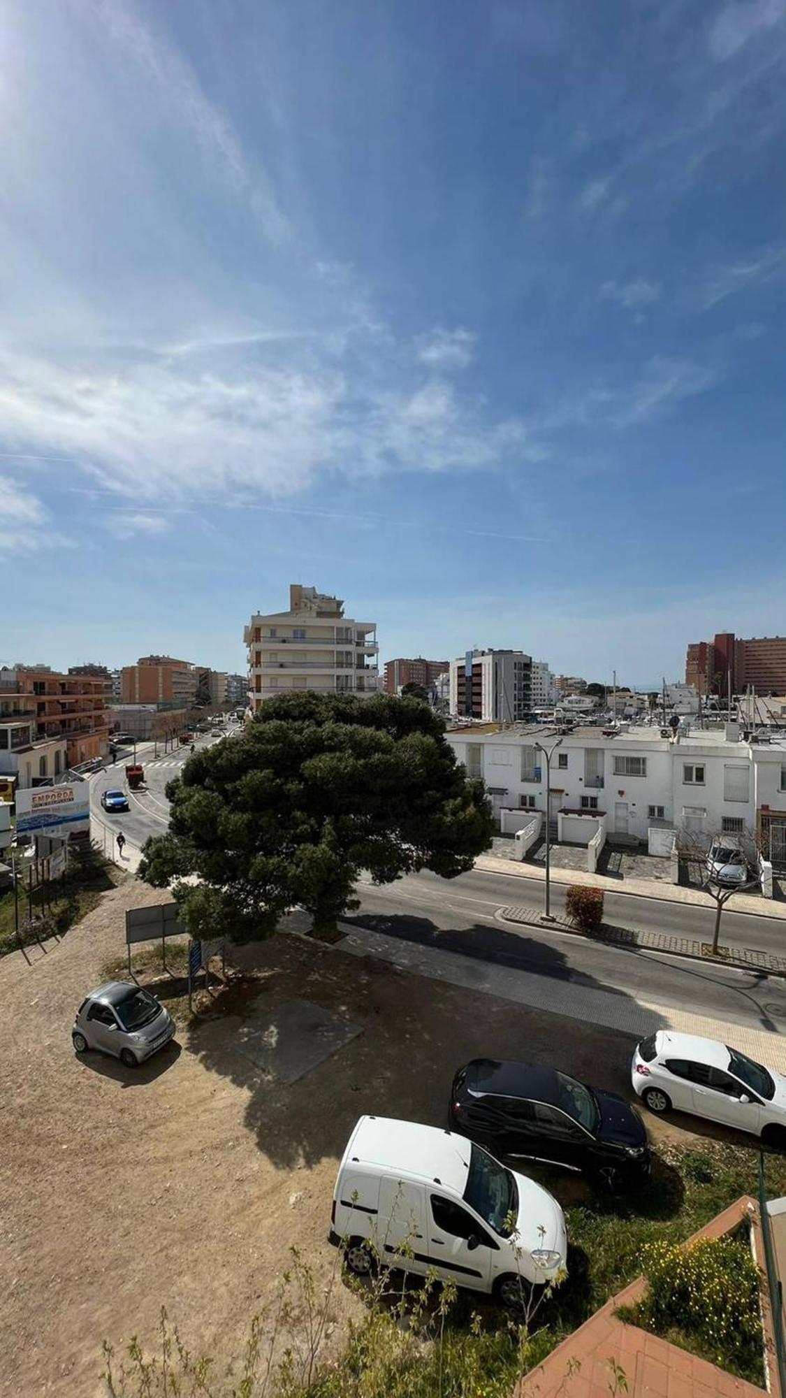 רוזס Apartamento Acogedor Con Piscina En Santa Margarita מראה חיצוני תמונה